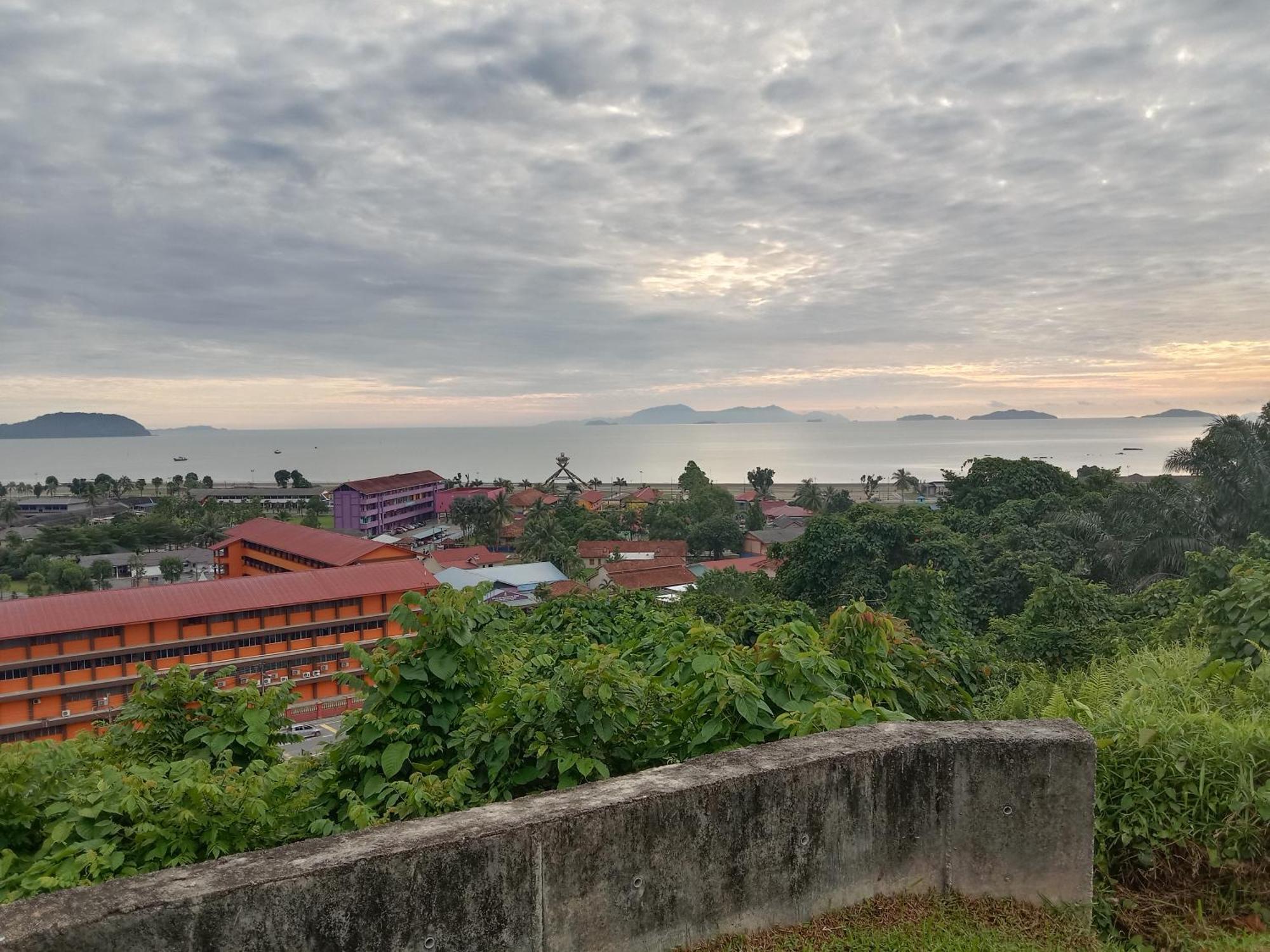 Muallim Home Mersing Eksteriør billede